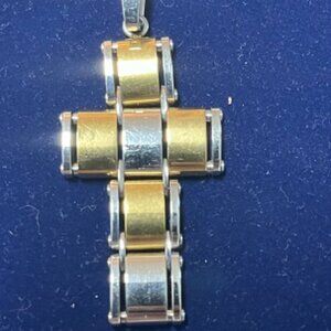 NWOT Brilho Polished Stainless Steel Cross Necklace Pendant (Gold/Silver)-Unisex